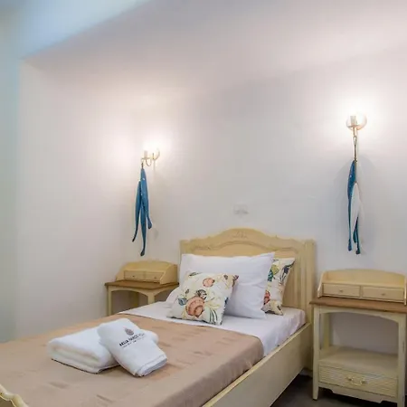 빌라 Deluxe Paros Grand 4 Bedrooms Wonderful Sea View 흐리시 악티